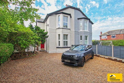 Hawcoat Lane, Barrow-in-furness, LA14 4HE