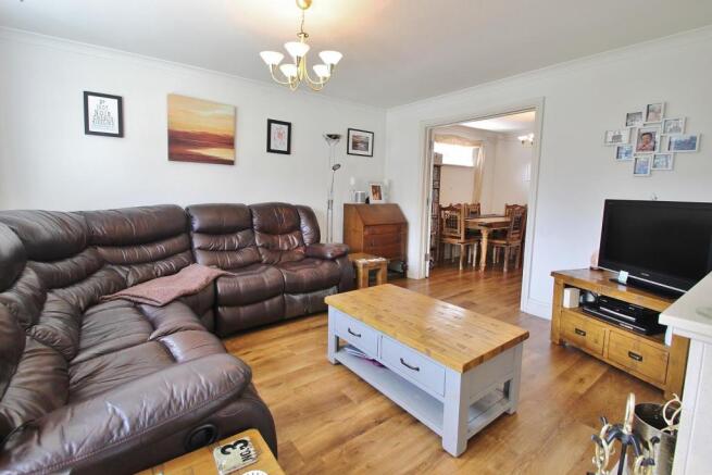 Sitting Room 2.JPG