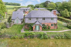 Priest Croft, Forest Road, Marlborough SN8 4NQ