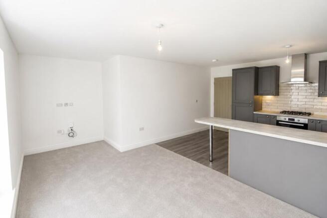 2 bed Flat to rent Image 6