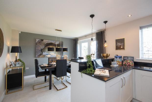 Kitchen/dining area