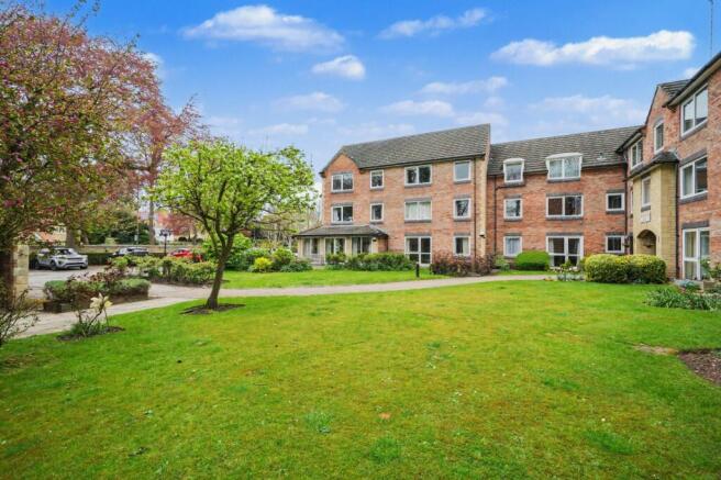 1 bed Apartment for sale Image 10