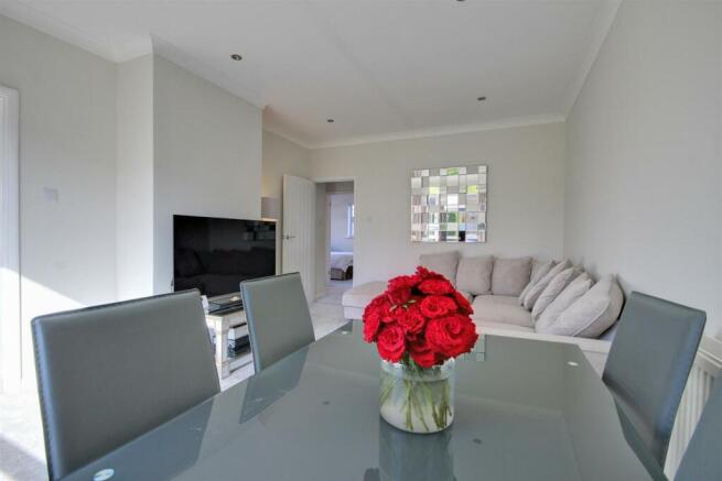 Lounge Dining room