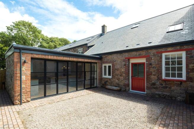 Rear Courtyard
