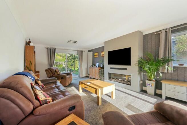 Pelham Gardens, Folkestone, Kent, CT20 photo 4