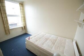 68, Queens Road, Hyde Park, Leeds LS6 1HU