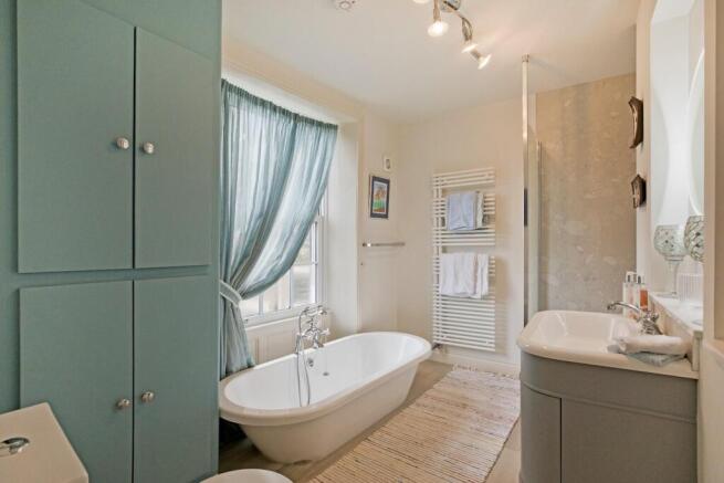 2 bed End of Terrace for sale Image 8