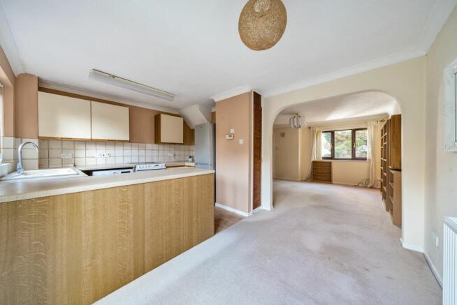 Kitchen/Dining Room (3)