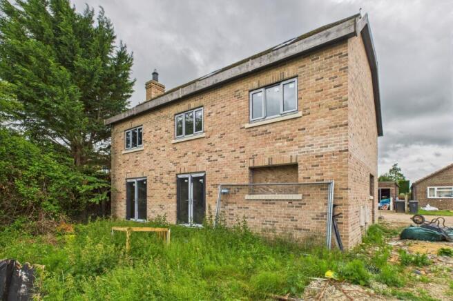 CAM02519G0-PR0292-STILL003