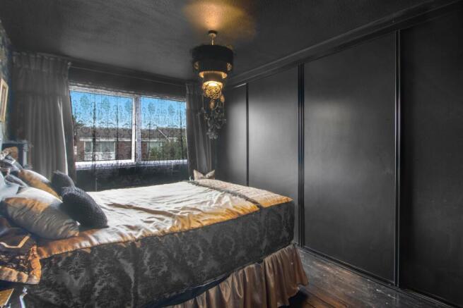 Bedroom 1 (Double)