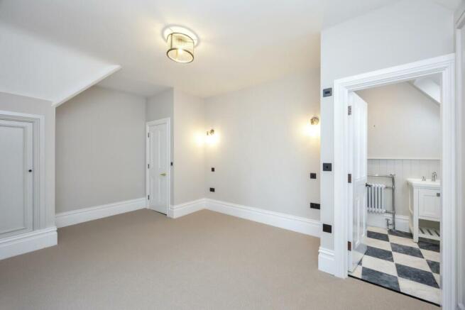 Third Avenue, Flat 11-019.jpg