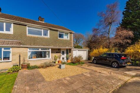 St Davids Drive,