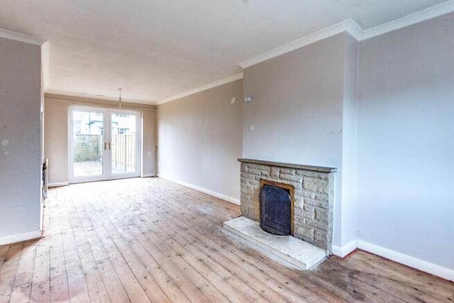 SITTING ROOM DINING ROOM AND KITCHEN