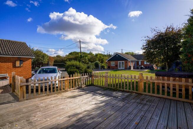 3-bed detached on Meadow Way, Wickford, Essex, SS12, £600,000