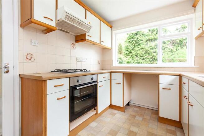 Kitchen1.jpg