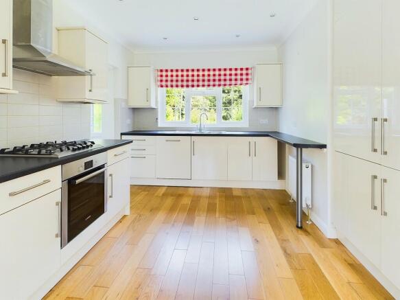 Kitchen b