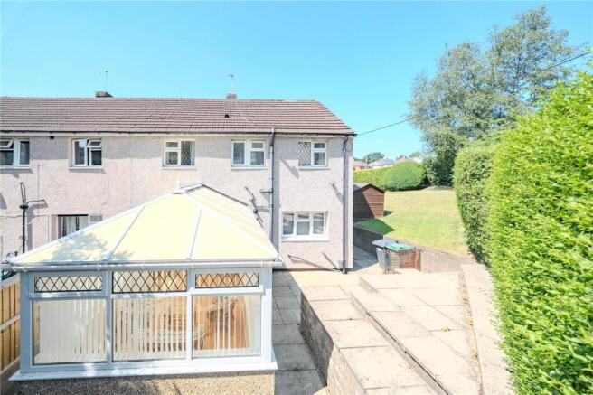4 bed Semi-Detached for sale Image 8