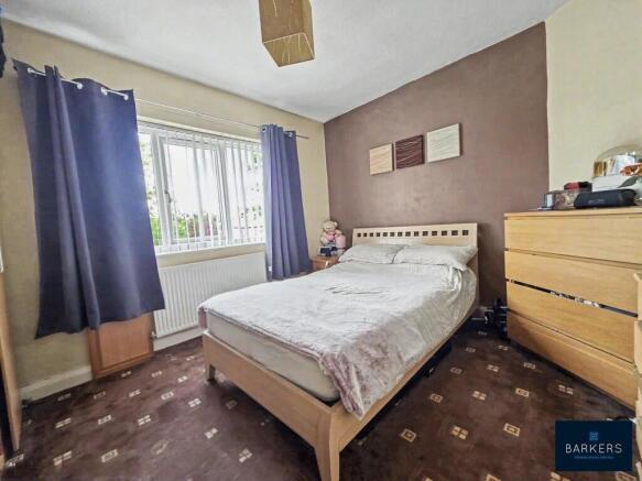 3 bed Semi-Detached for sale Image 6