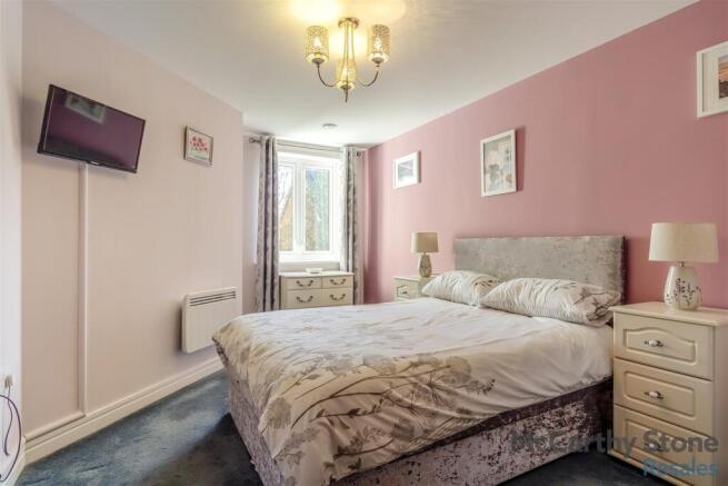 1 bed Apartment for sale Image 8