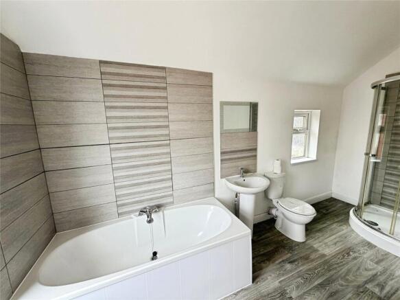 Bathroom/Wc