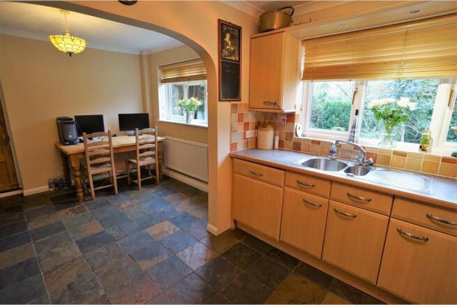 Kitchen / Breakfast