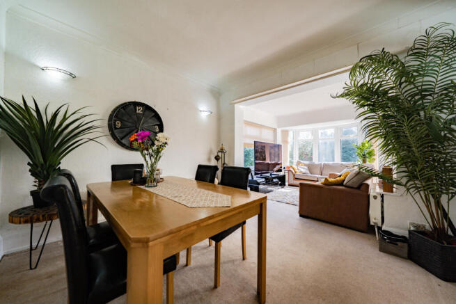 DINING ROOMS