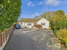 5 Hilltop, Orchard Road, Chalfont St. Giles HP8 4HT