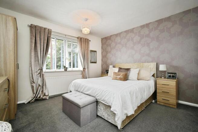 3 bed Semi-Detached for sale Image 8