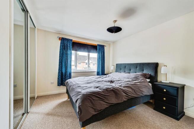 Barnum Court, Swindon – pohled 6