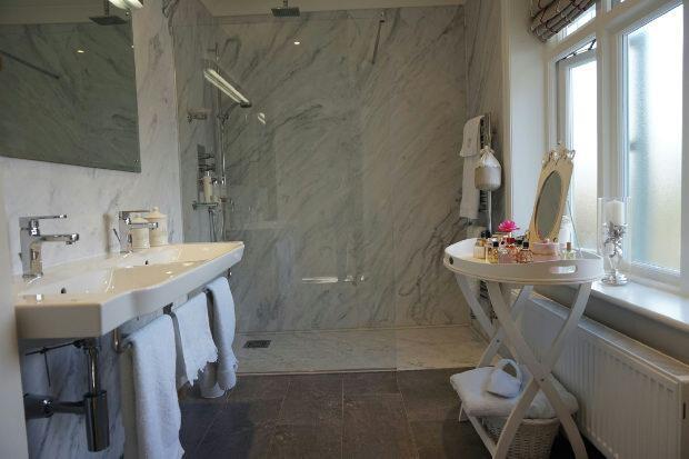 En suite