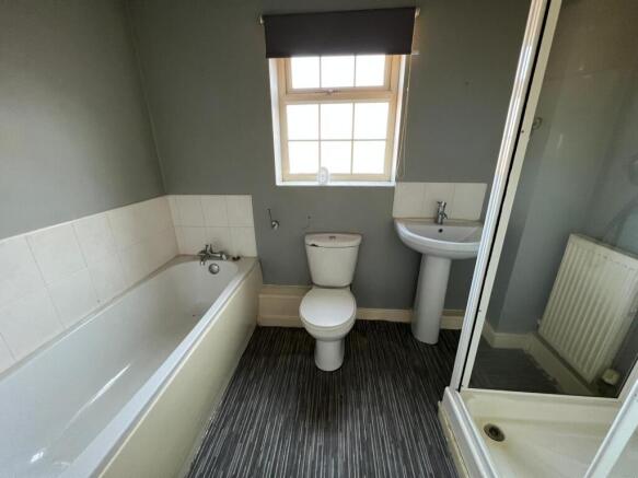 2 bed Flat for sale Image 9