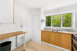 65, Five Acres, Northgate, Crawley RH10 8HN