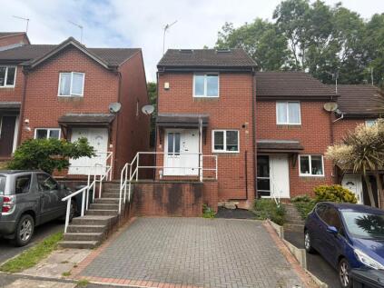 Poppy Close, Exeter