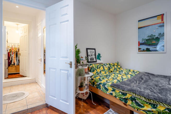 8434446-interior16-800