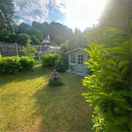 3 bed Detached for sale Image 3