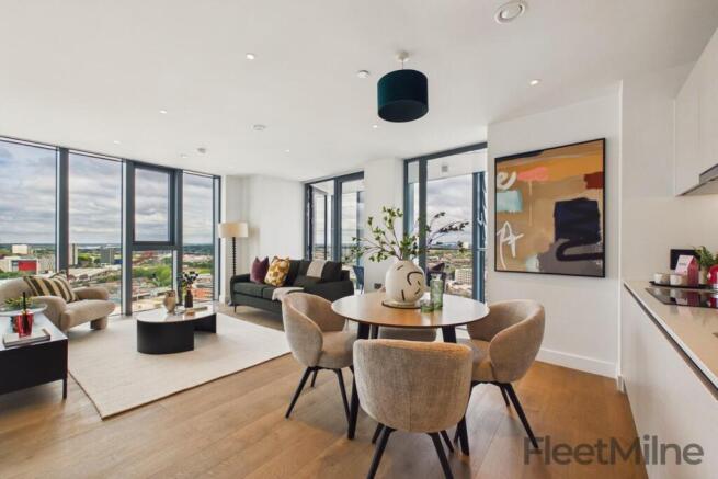 Lounge/dining room