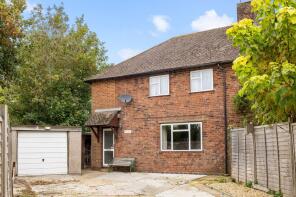1, Thornscroft, Steyning BN44 3RP