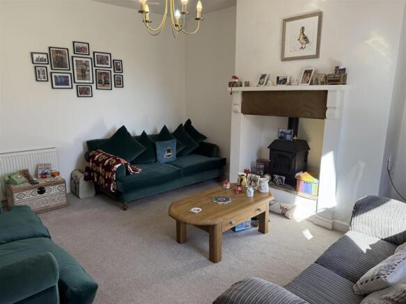 2 bed Terraced for sale Image 5