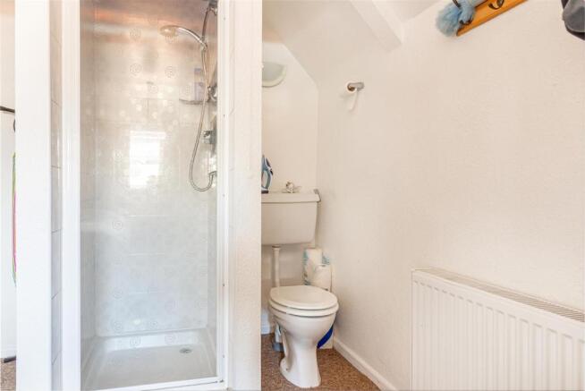 Shower-Area.jpg
