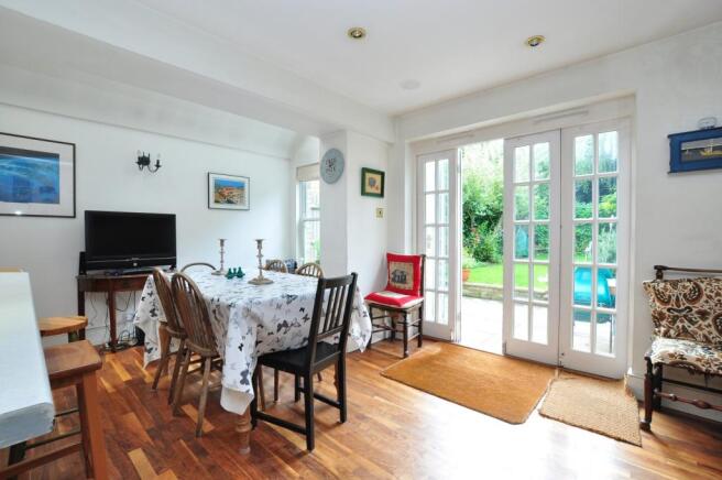 Kitchen/family room