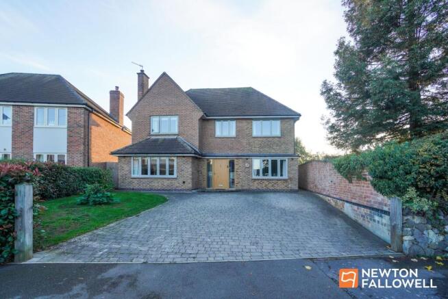 4 Bedroom Detached in LE12 5HR