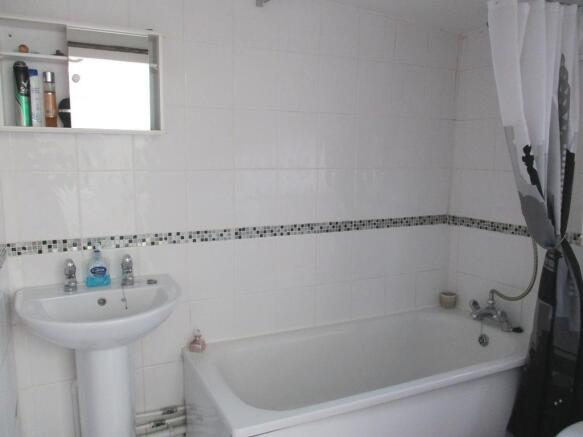 a-doverst25.bath1.jpg