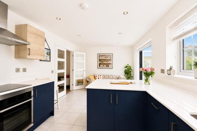 Kitchen / dining room