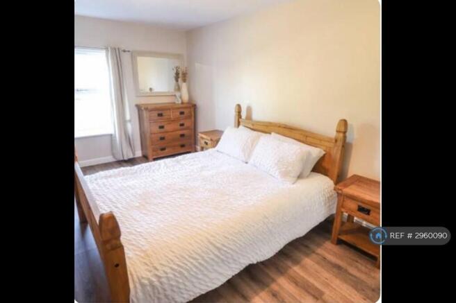 2 bed Terraced to rent Image 8