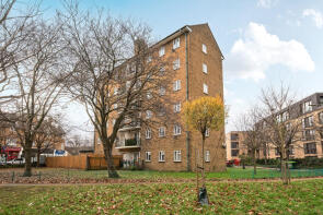 9, Dresden House, Lambeth Walk, London SE11 6NE