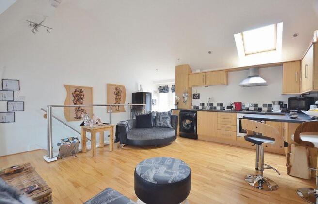 Lounge/kitchen