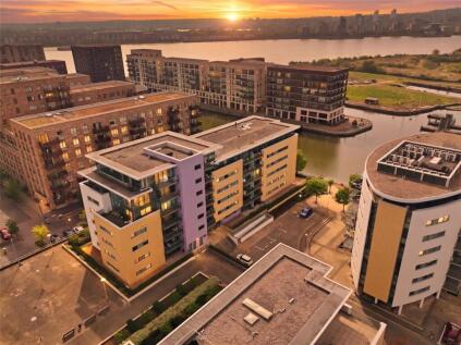 Albert Basin Way, Royal Albert, London