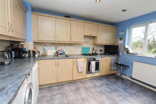 KITCHEN.jpg