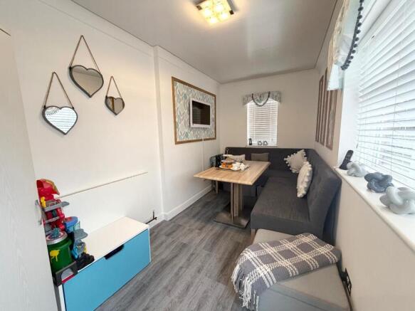 2 bed Semi-Detached for sale Image 7