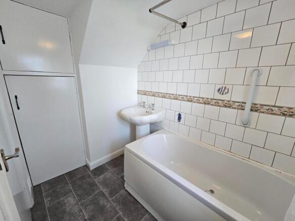 1 bed Flat to rent Image 5